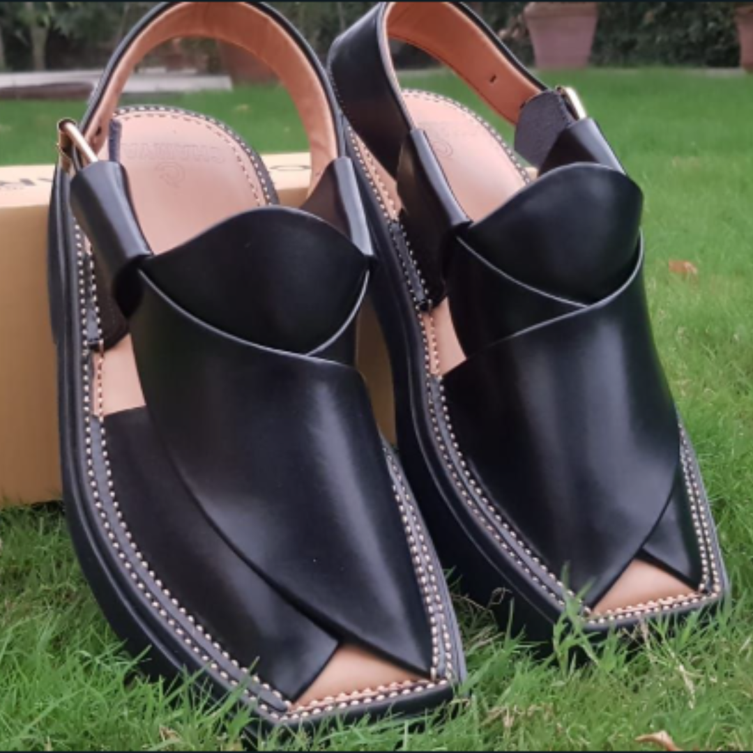 Kaptaan Signature Black Peshawari Chappal